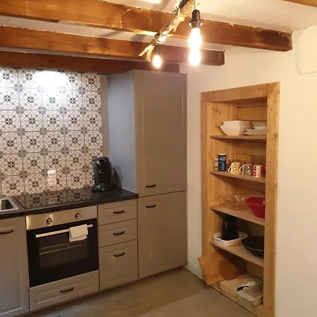 La Petite Romantique *